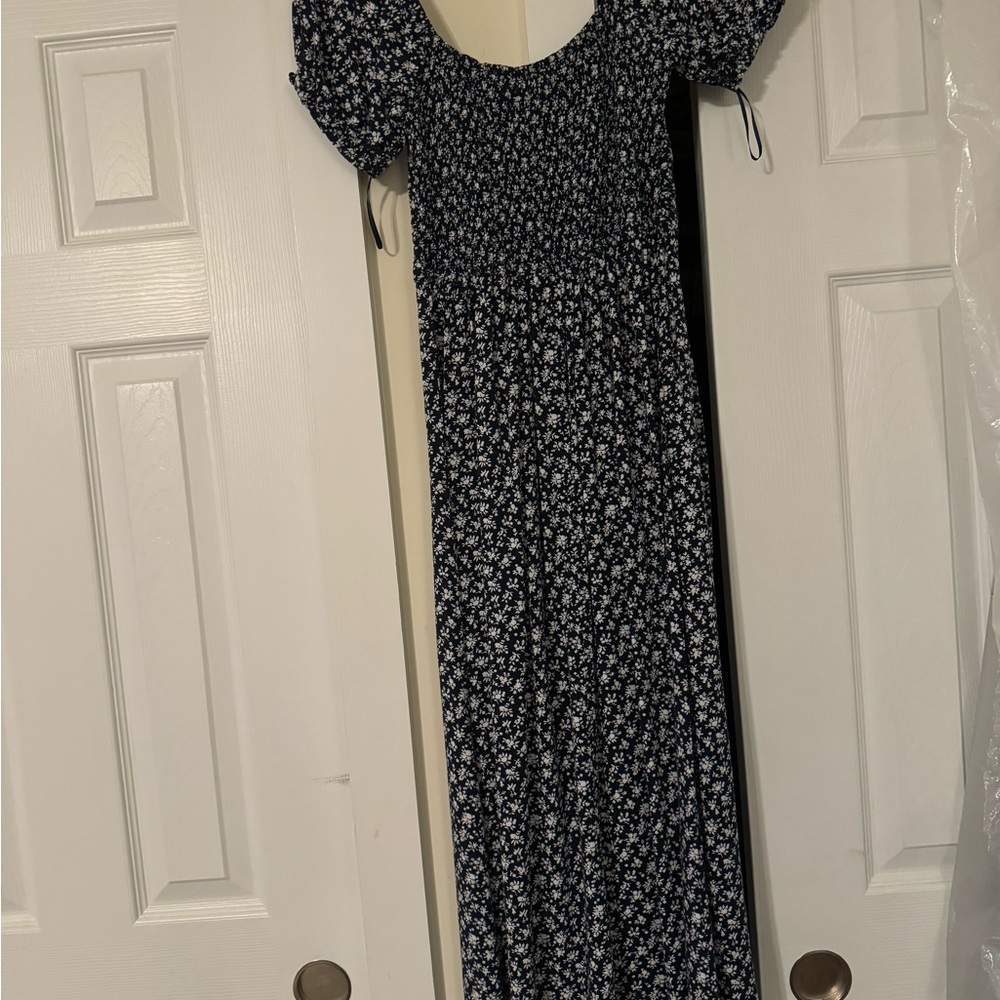 Hollister maxi dress